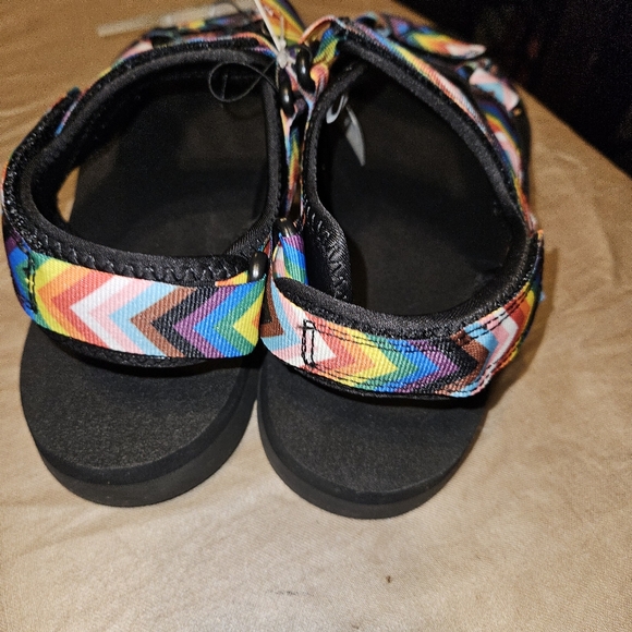 Target Pride Collections Unisex Adventure Sandals, women 13 men 12 - Picture 2 of 6